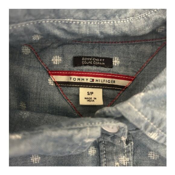 Tommy Hilfiger Women Top S Blue Chambray Dot Popover Coastal Preppy Beachy - Picture 2 of 6